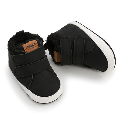 Fuzzy Velcro Kid Sneakers